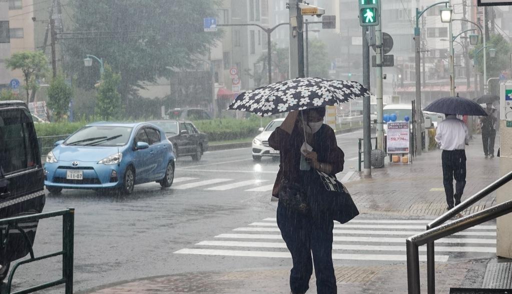 Typhoon Nari makes landfall over Japan's Hokkaido
