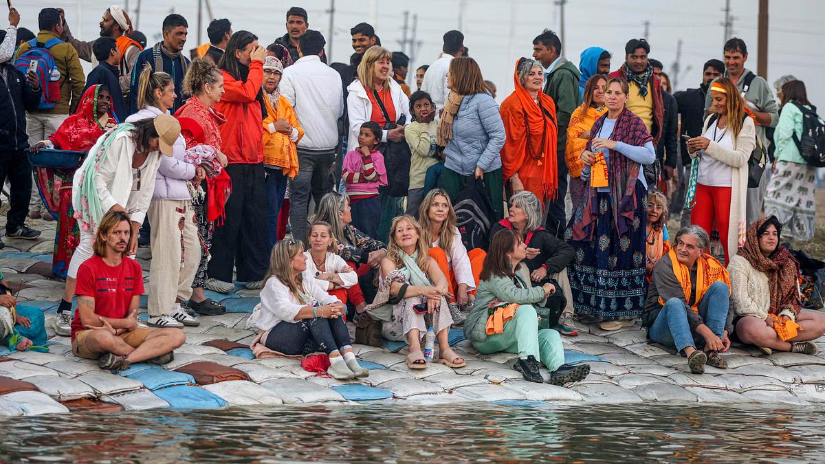 Foreign Diplomats Express Gratitude for Maha Kumbh