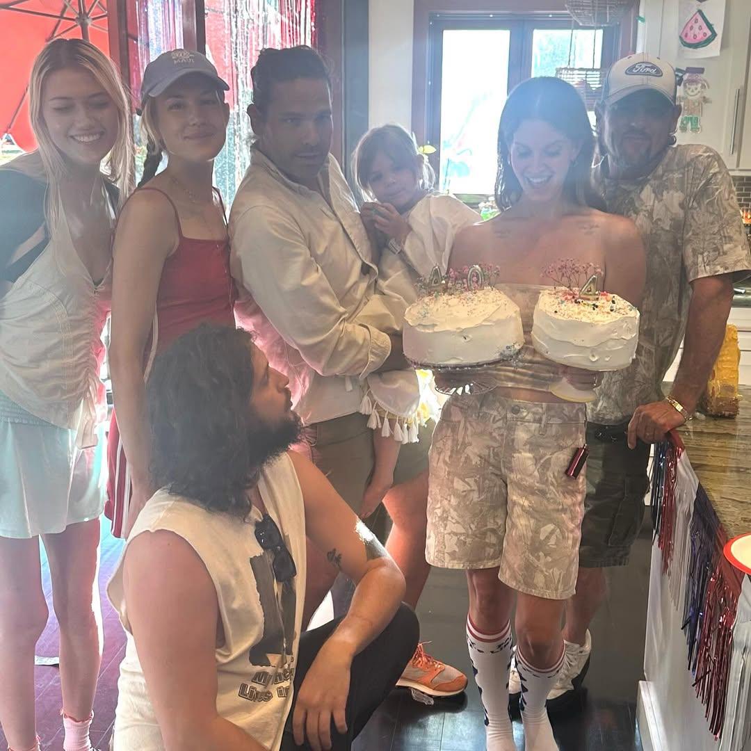 Lana Del Rey eager for upcoming tour as she celebrates her birthday