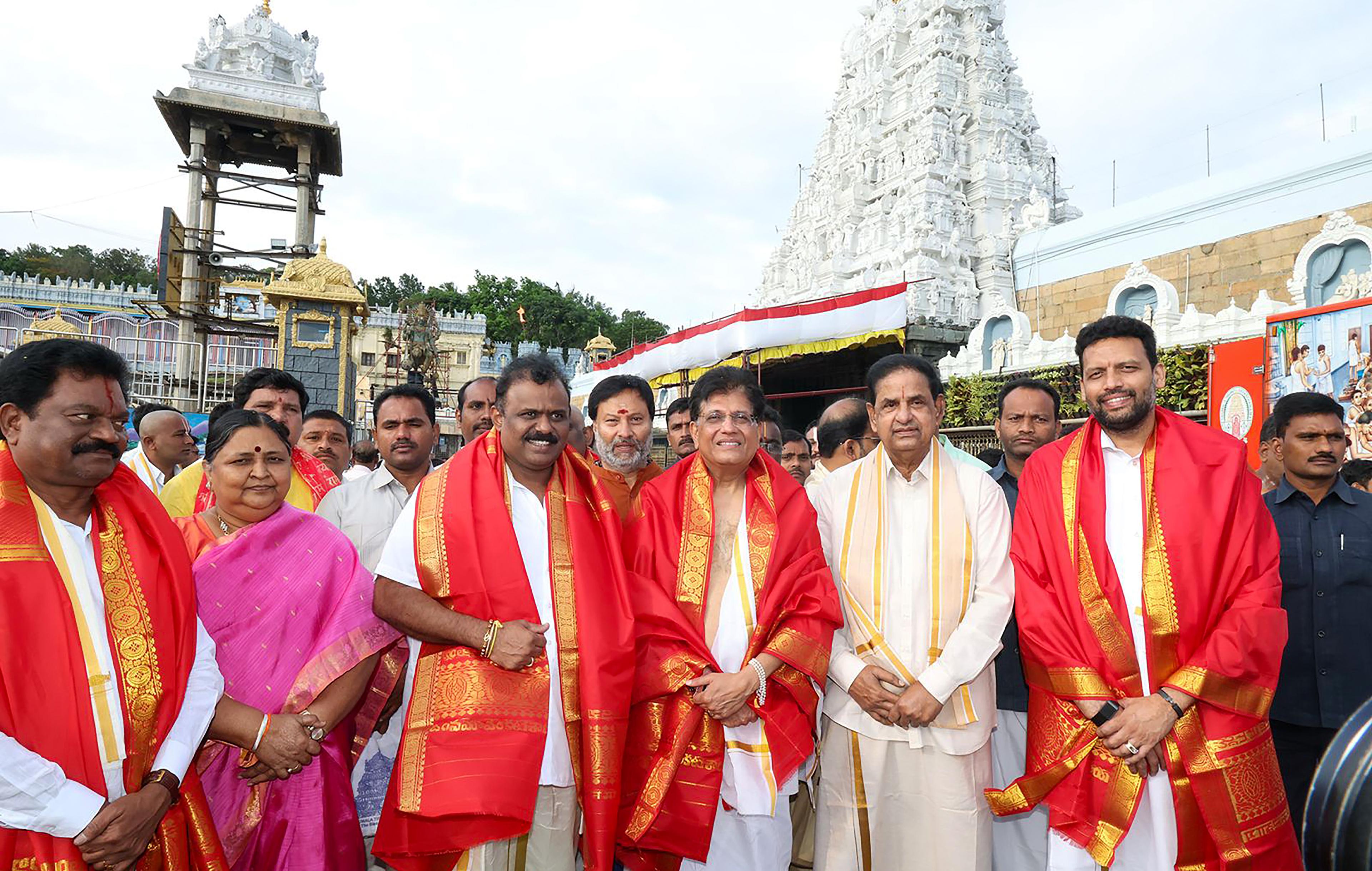 Piyush Goyal's chopper in Andhra Pradesh develops technical snag