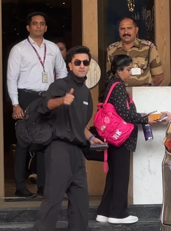 Ranbir Kapoor and Alia Bhatt jet off to undisclosed location to ring in New Year