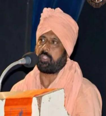 Political slugfest erupts in Bengal over Padma awardee monk accused of raping woman in 2013