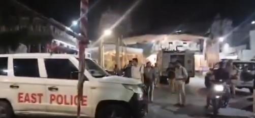 Drunk man tries to damage 'kalashams' at Tirupati temple tower; held after 3-hour security scare (Ld)