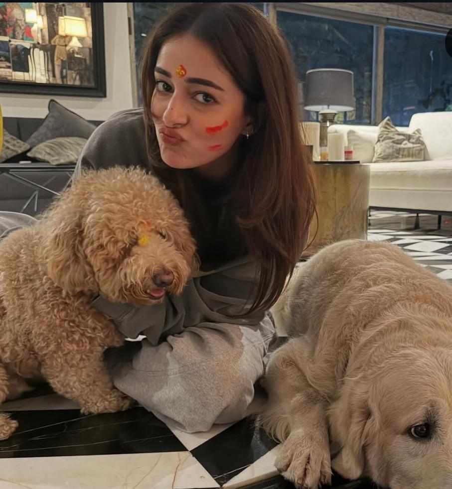 Ananya Panday celebrates Holi with her fur babies