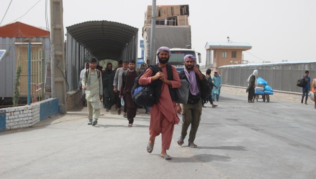 Over 30,000 Afghan refugees return from Iran via Herat border in a day