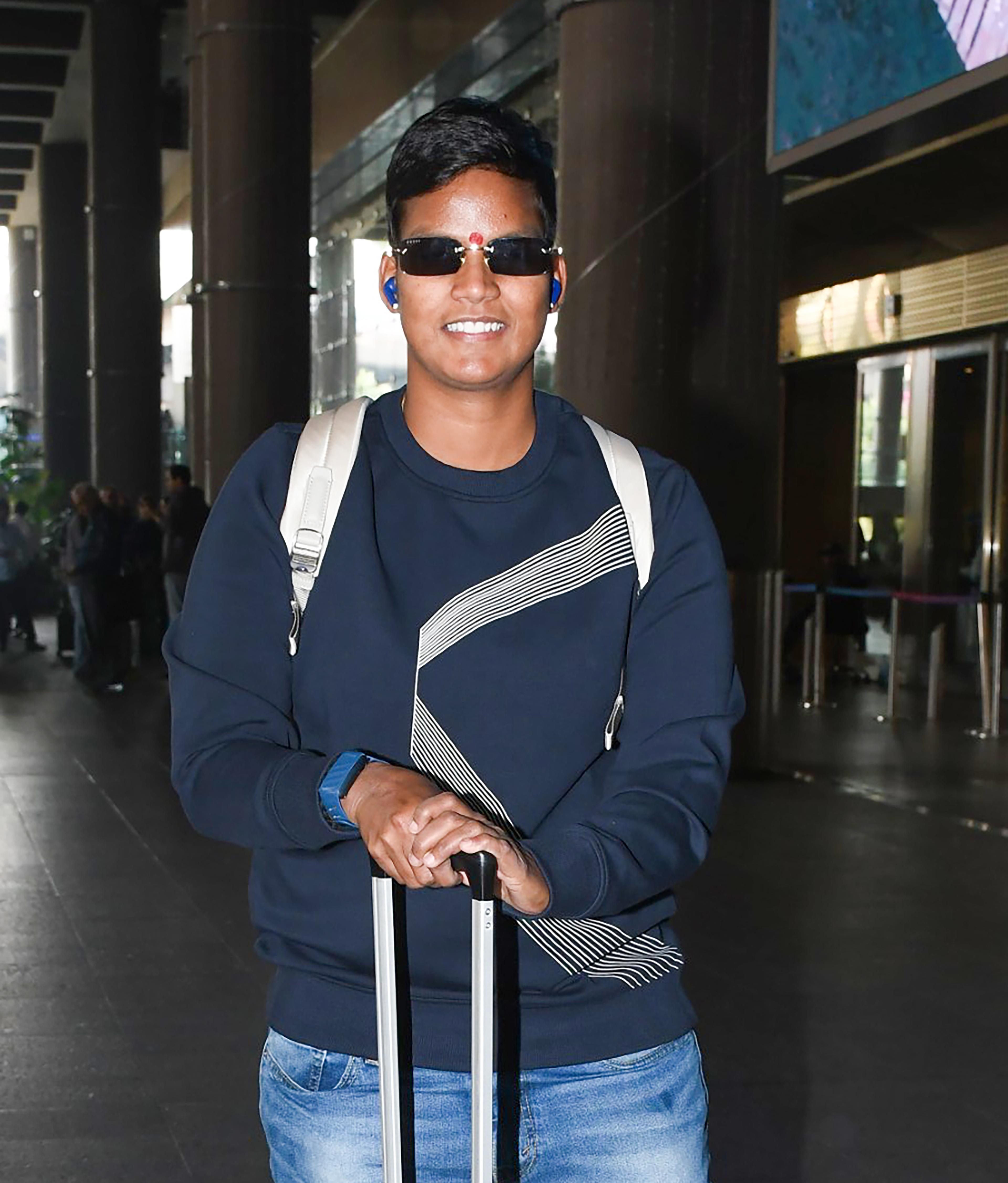 Retaining Deepti, Sophie, Kiran and Kranti ensures continuity in our core, says UPW coach Nayar