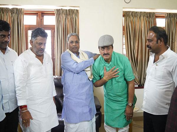 CP Yogeshwar joins Congress