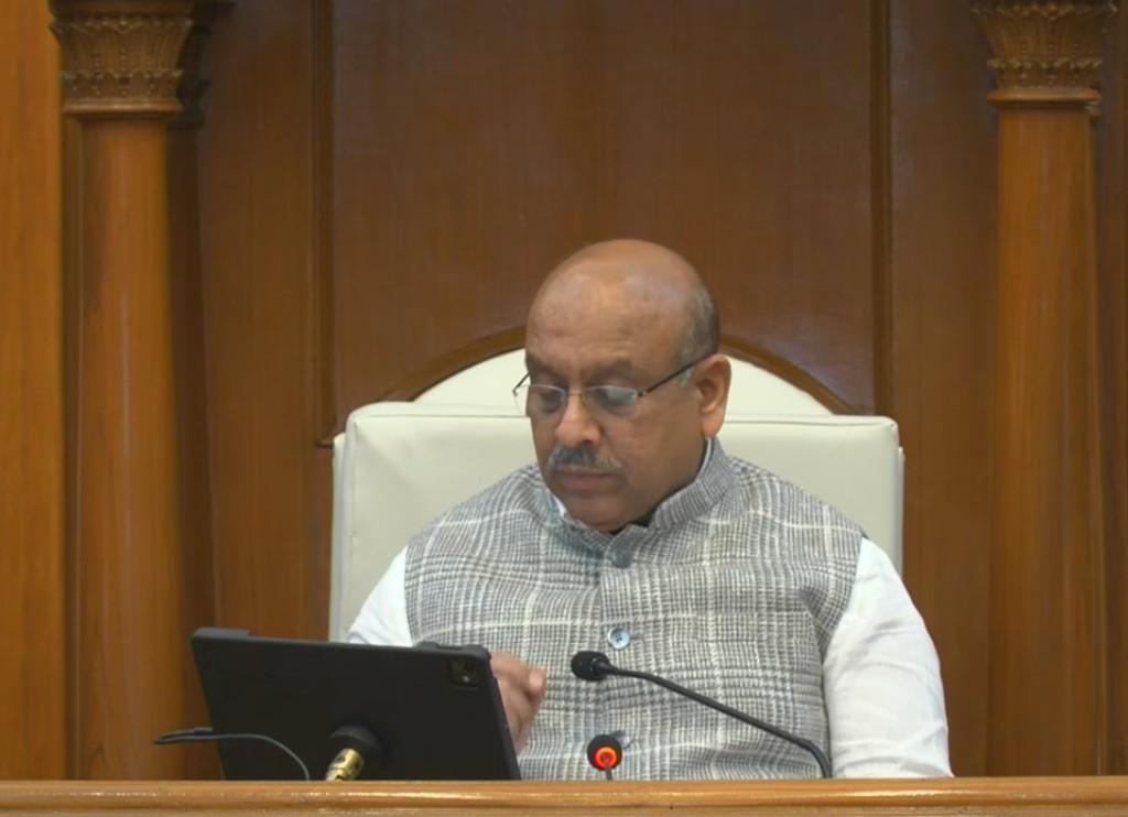 ‘Phansi Ghar’: Delhi Assembly passes resolution warning Kejriwal, Sisodia