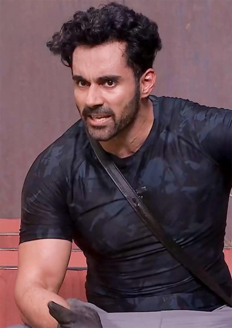 ‘Bigg Boss 19’: Amaal Mallik, Abhishek Bajaj have heated showdown during captaincy task