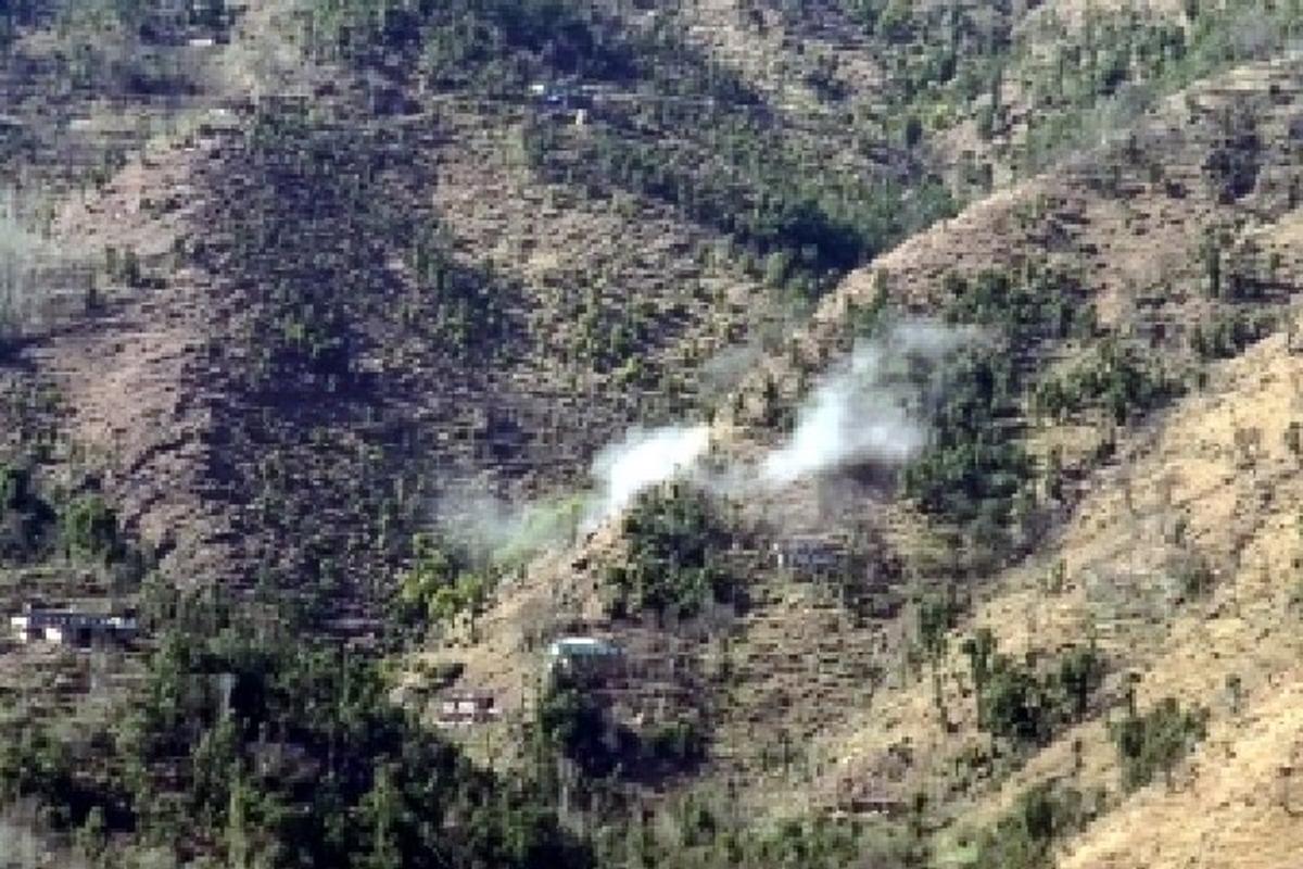 Pakistan resorts to firing on J&K LoC