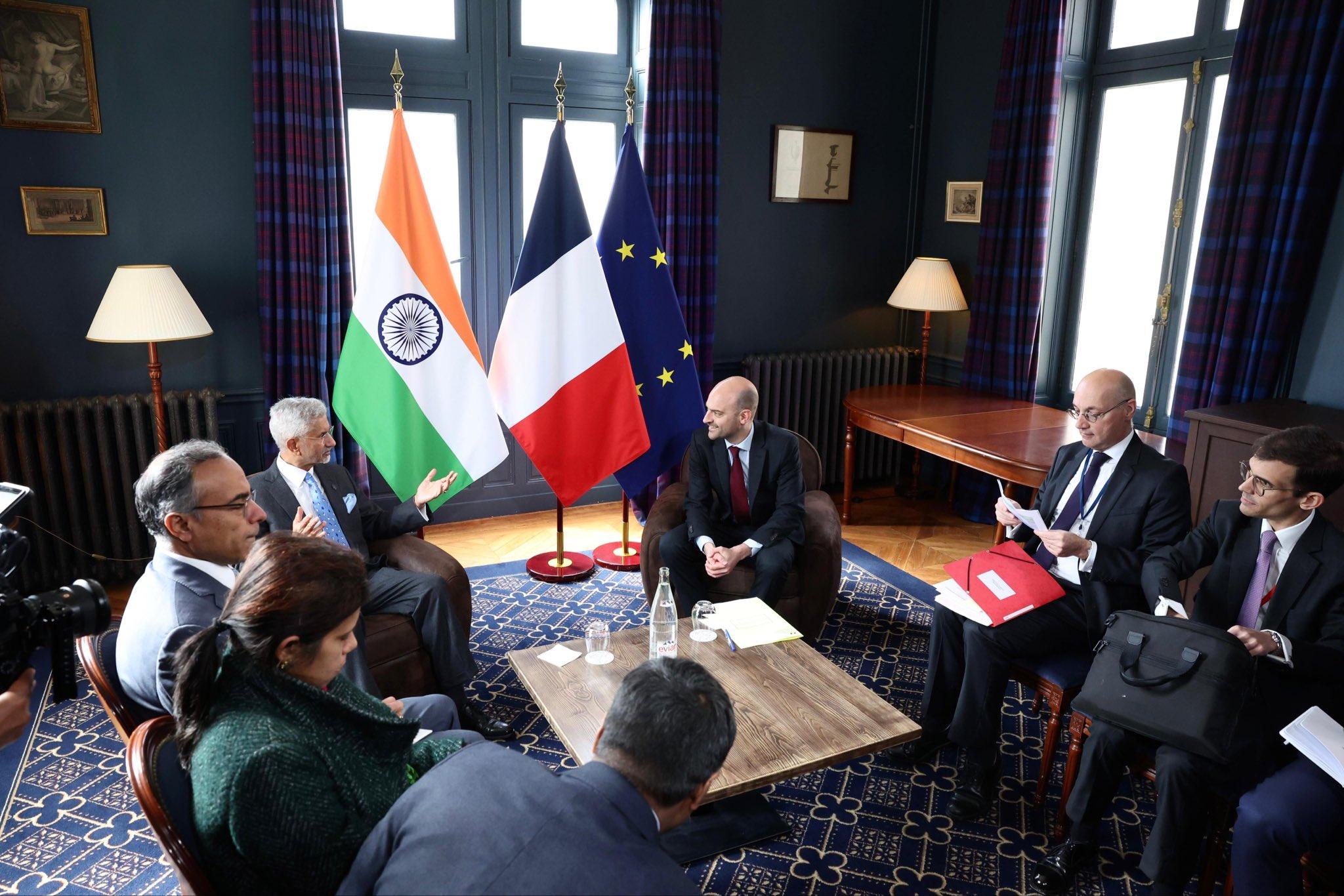 EAM Jaishankar arrives in France to attend G7 Foreign Ministers' Meeting