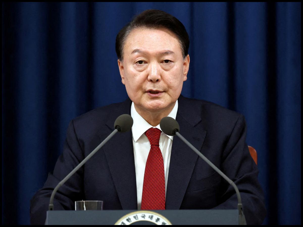 Arrest Warrant for Impeached President Yoon Suk Yeol