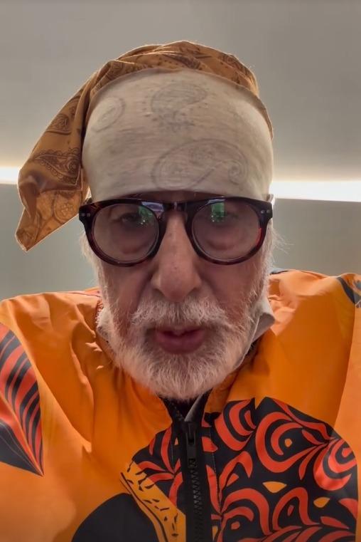 Amitabh Bachchan learns how to use Instagram at 82: 'I hope it works'