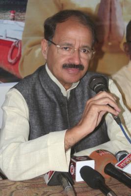 Chidambaram’s remark on 26/11 gave BJP ammo ahead of Bihar polls: Rashid Alvi