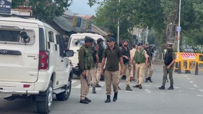 J&K Crime Branch conducts searches in Kulgam & Pulwama in job fraud case