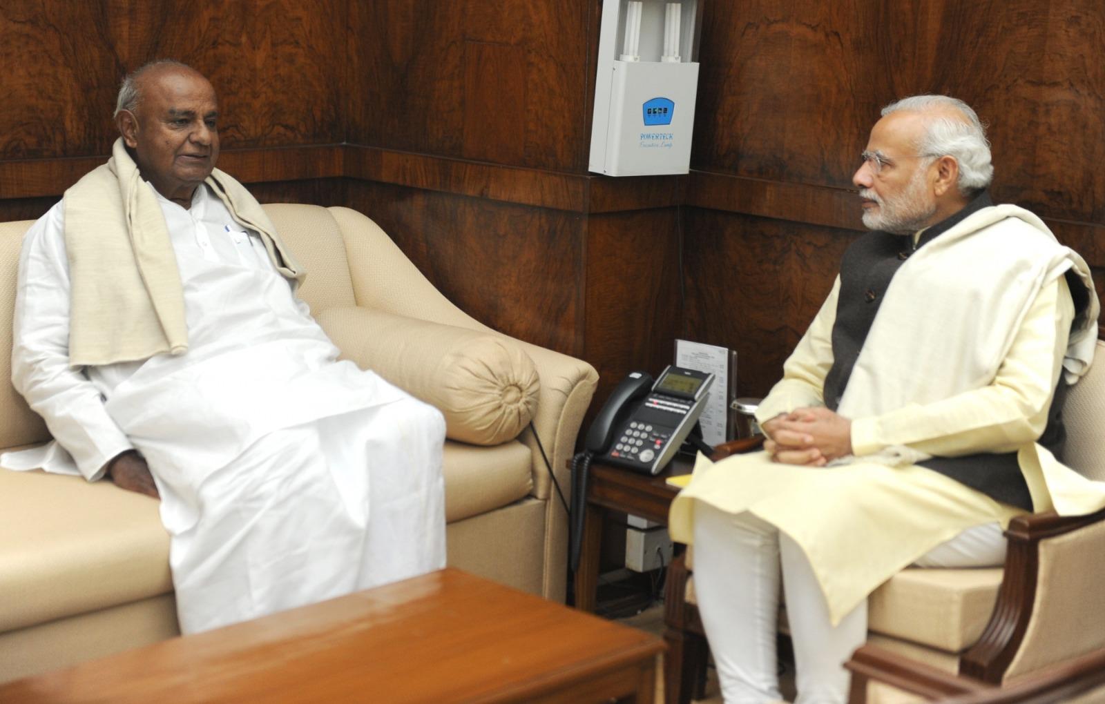 Widely respected for his statesmanlike approach: PM Modi greets Deve Gowda on his birthday