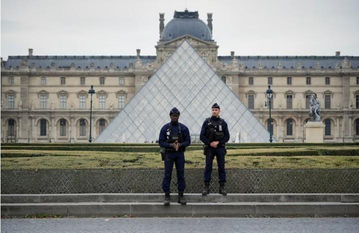 Two arrested over 88 million euros Louvre museum jewel heist in Paris