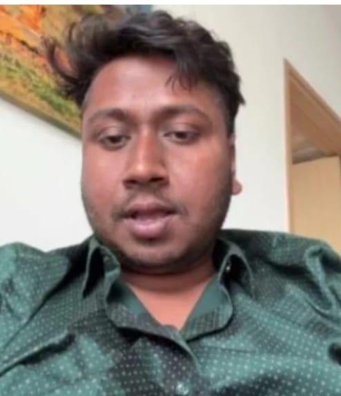 Passenger who tried to open aircraft emergency door abuses B’luru Police after being let off; FIR filed