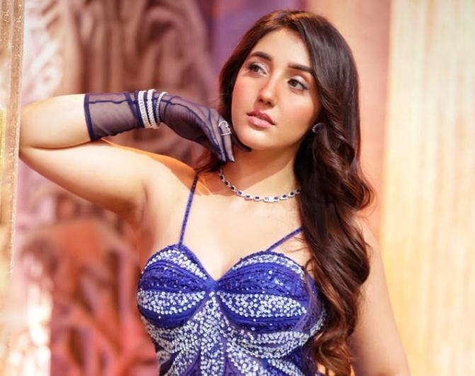 Ashnoor Kaur talks about body image, confidence and growing up under the camera