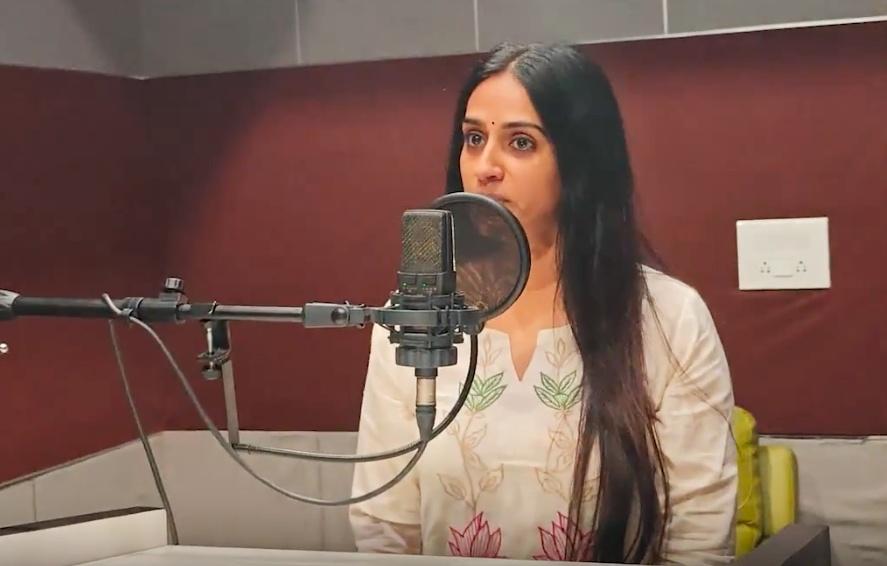 Actress Laya completes dubbing for her portions in Nithiin's 'Thammudu'
