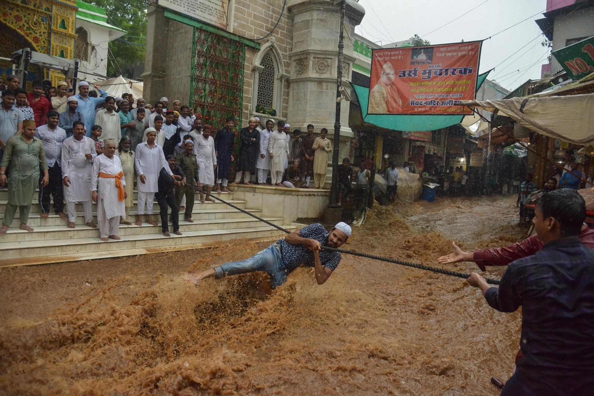 Torrential rains lash Ajmer, schools closed for the day