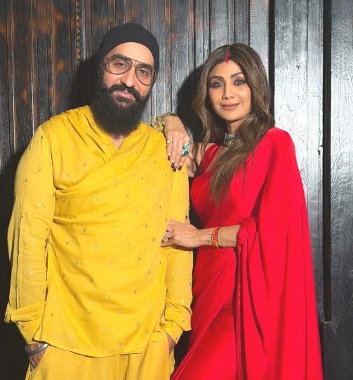 Shilpa Shetty shares a Diwali special picture with Raj Kundra, says “You are the haldi to my kumkum”