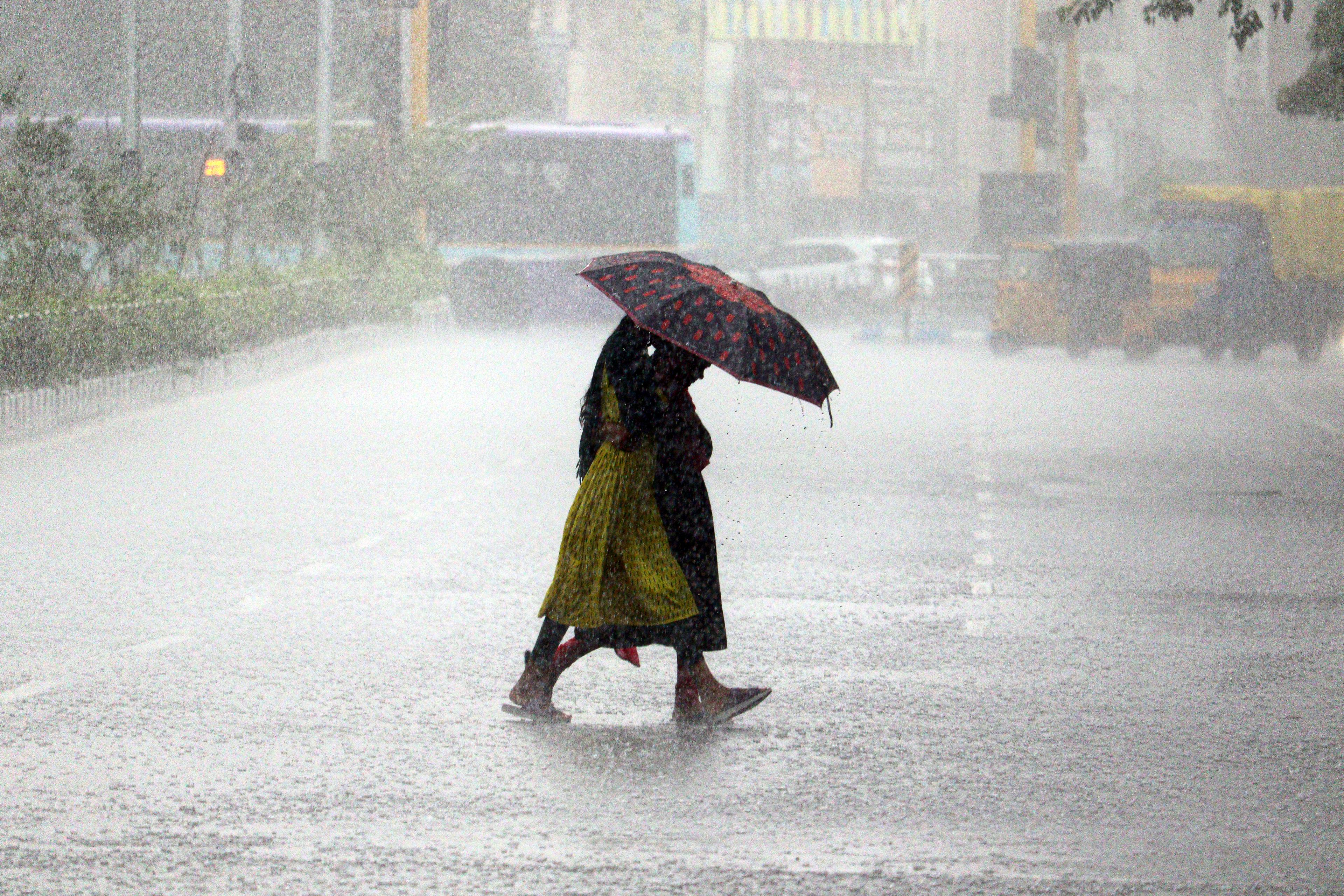 Cyclone 'Montha': IMD issues orange alert for North coastal TN