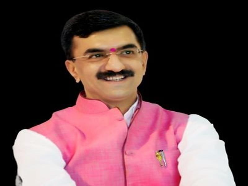 Maha govt to review stalled Mumbai redevelopment projects, assures Minister