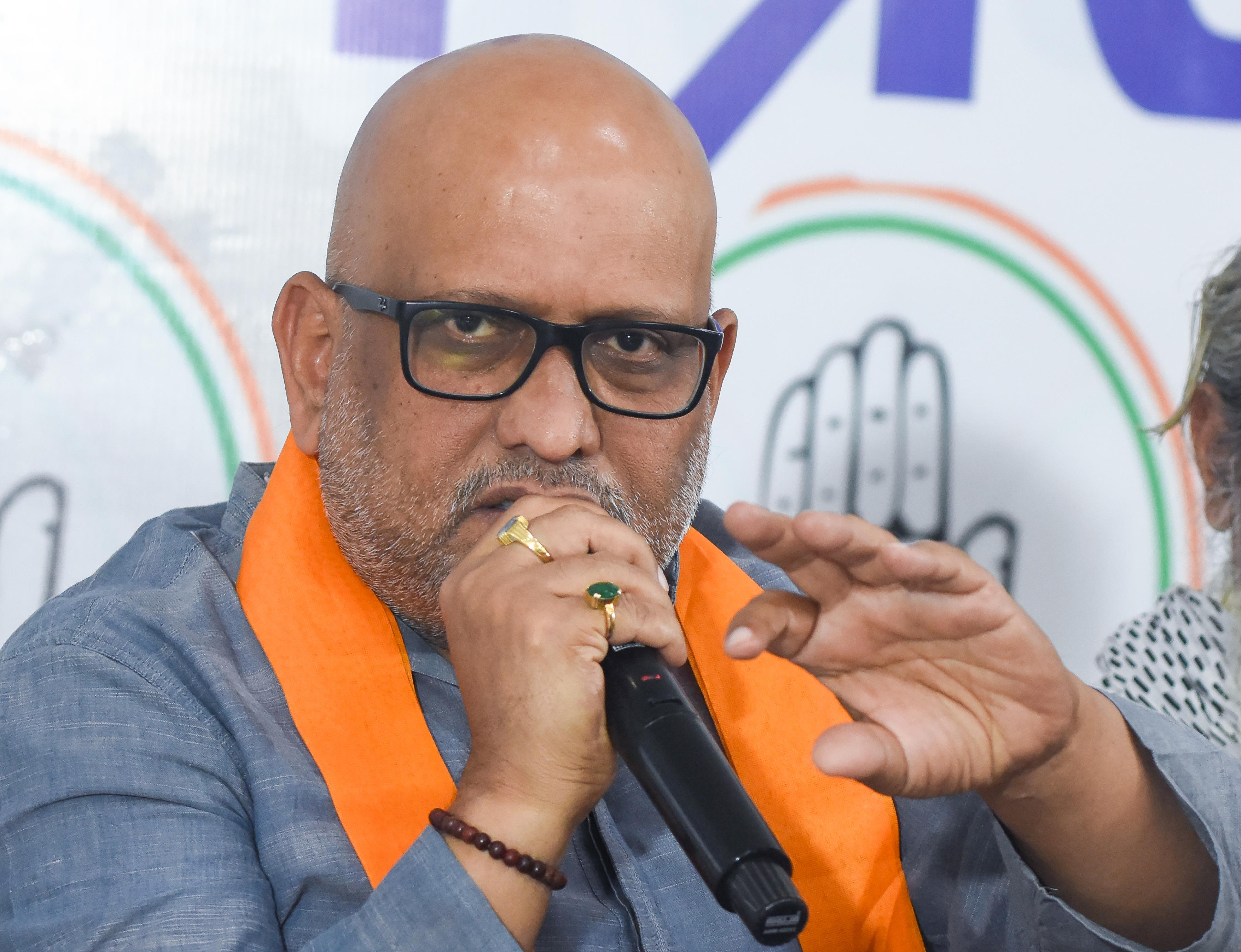 Triple suicide in Lucknow: Ajai Rai slams UP govt, cites rising desperation among poor