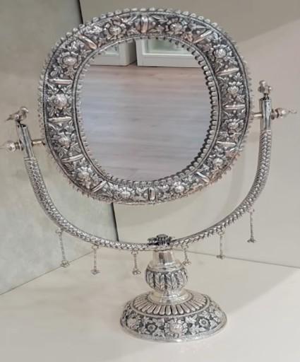 'Vocal for Local': Gifted 'Swadeshi' things to world leaders during G-20 Summit, says PM Modi