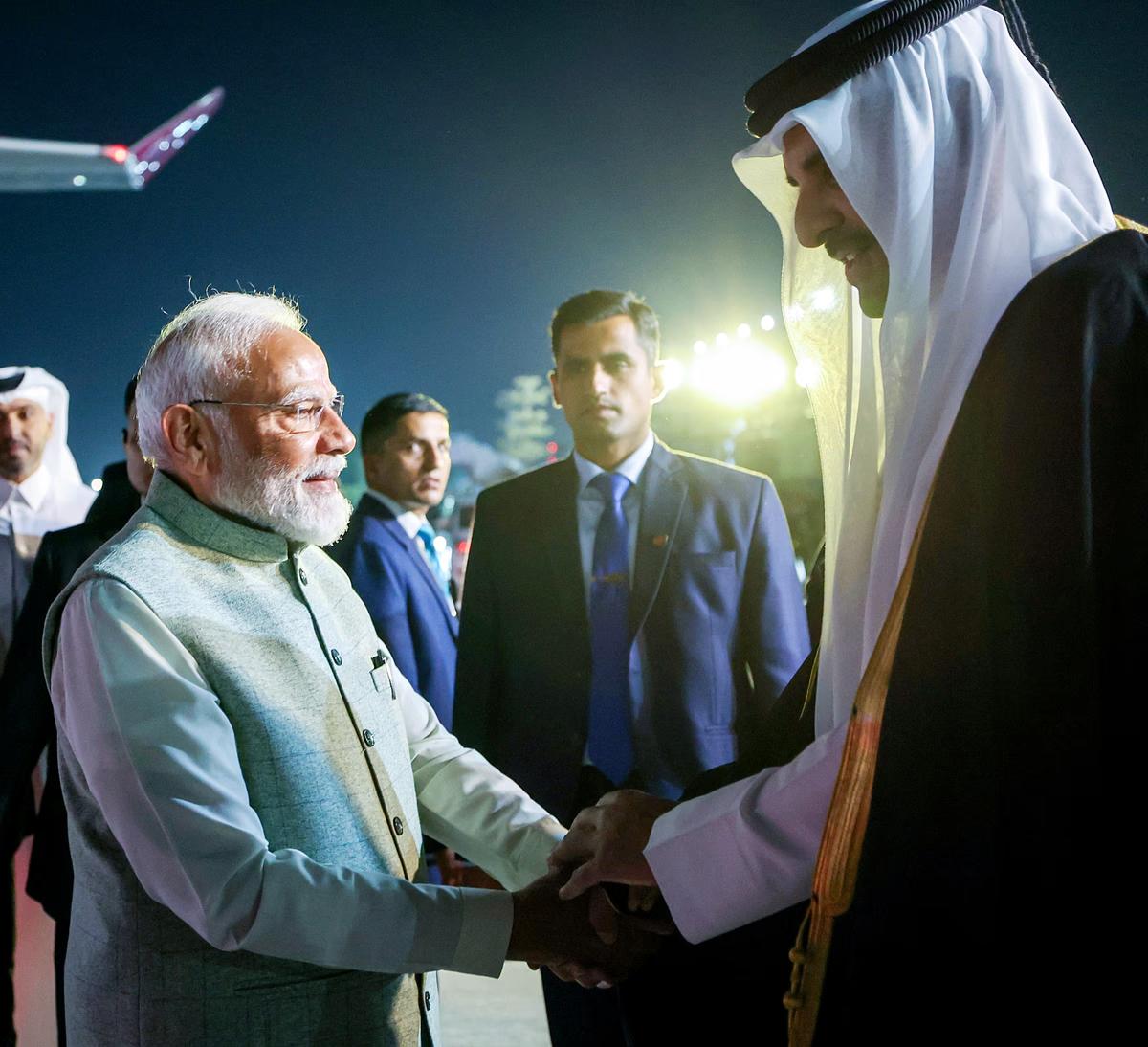 PM Modi Meets Amir of Qatar