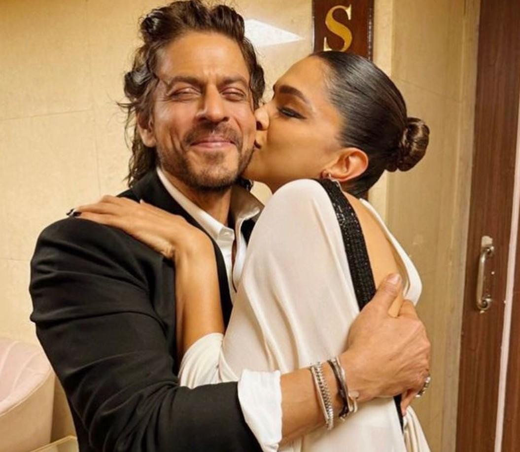 Rajasthan: FIR filed against Shah Rukh Khan and Deepika Padukone for promoting ‘faulty’ vehicle