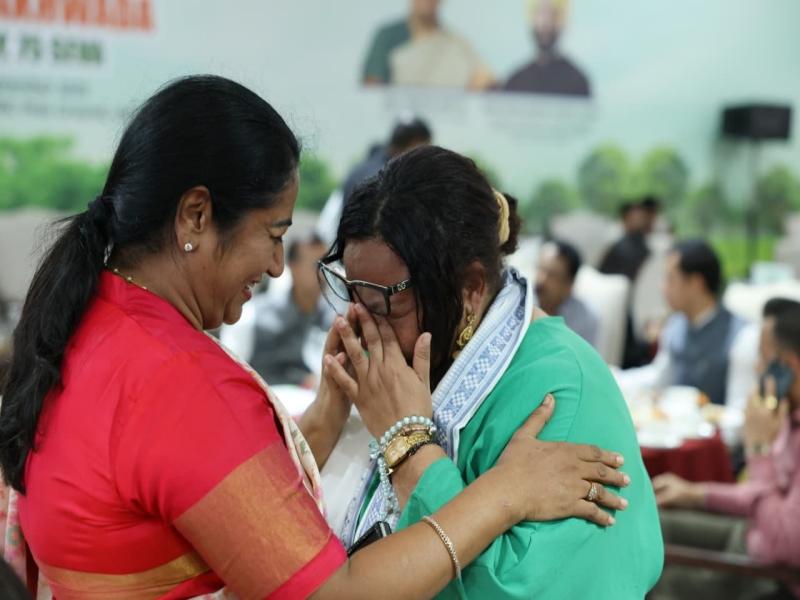 Emotional Cameroon envoy gets a comforting hug from Delhi CM Rekha Gupta
