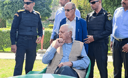 JKCA scam case: CJM Srinagar recalls non-bailable warrant against Farooq Abdullah (Lead)