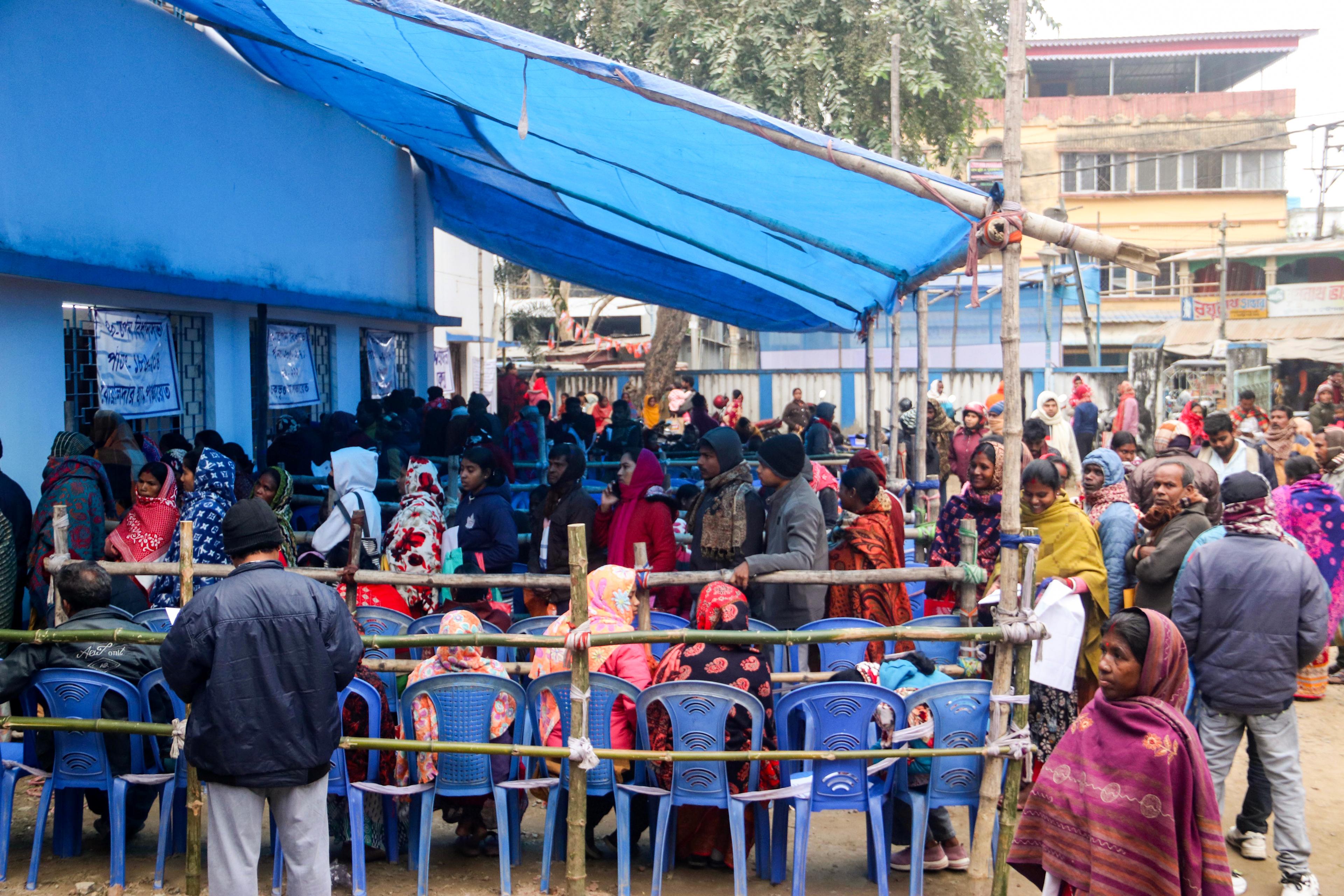 SIR in Bengal: ECI seeks Oriya interpreters for four gram panchayats in West Midnapore