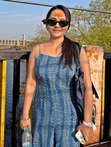 Apoorva Arora wraps up her project in Indore, visits Omkareshwar temple