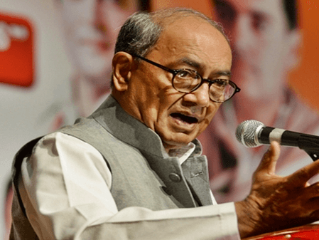 Digvijaya Singh submits complaint of irregularities in SIR in Bhopal's Narela