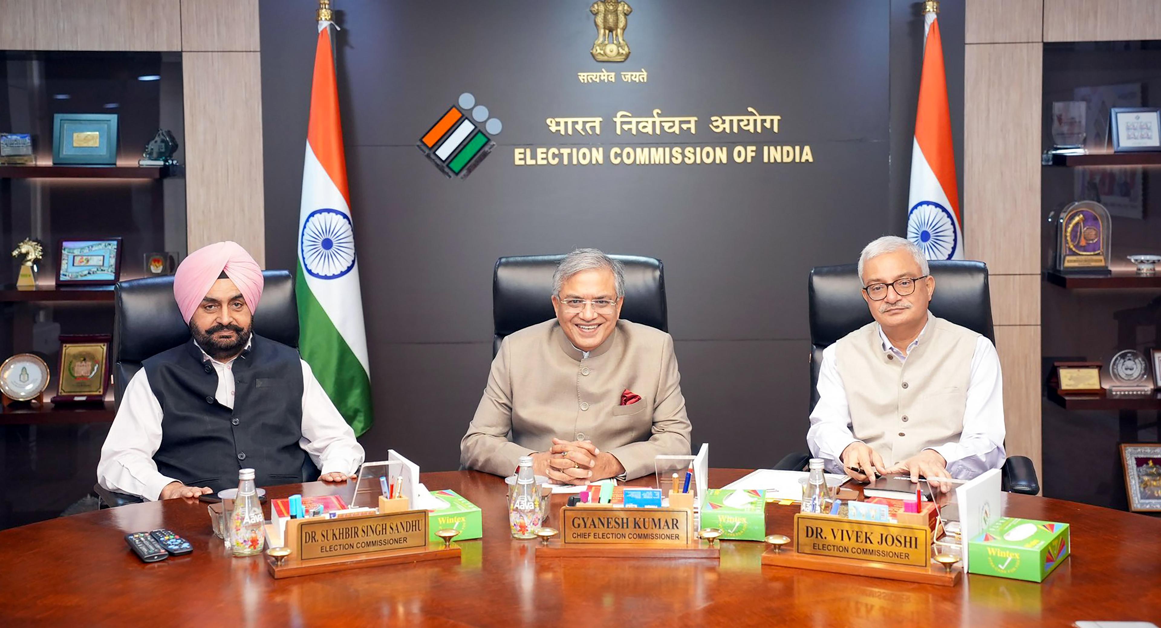 SIR in Bengal: ECI appoints five more special roll observers to strengthen supervision in 2nd stage