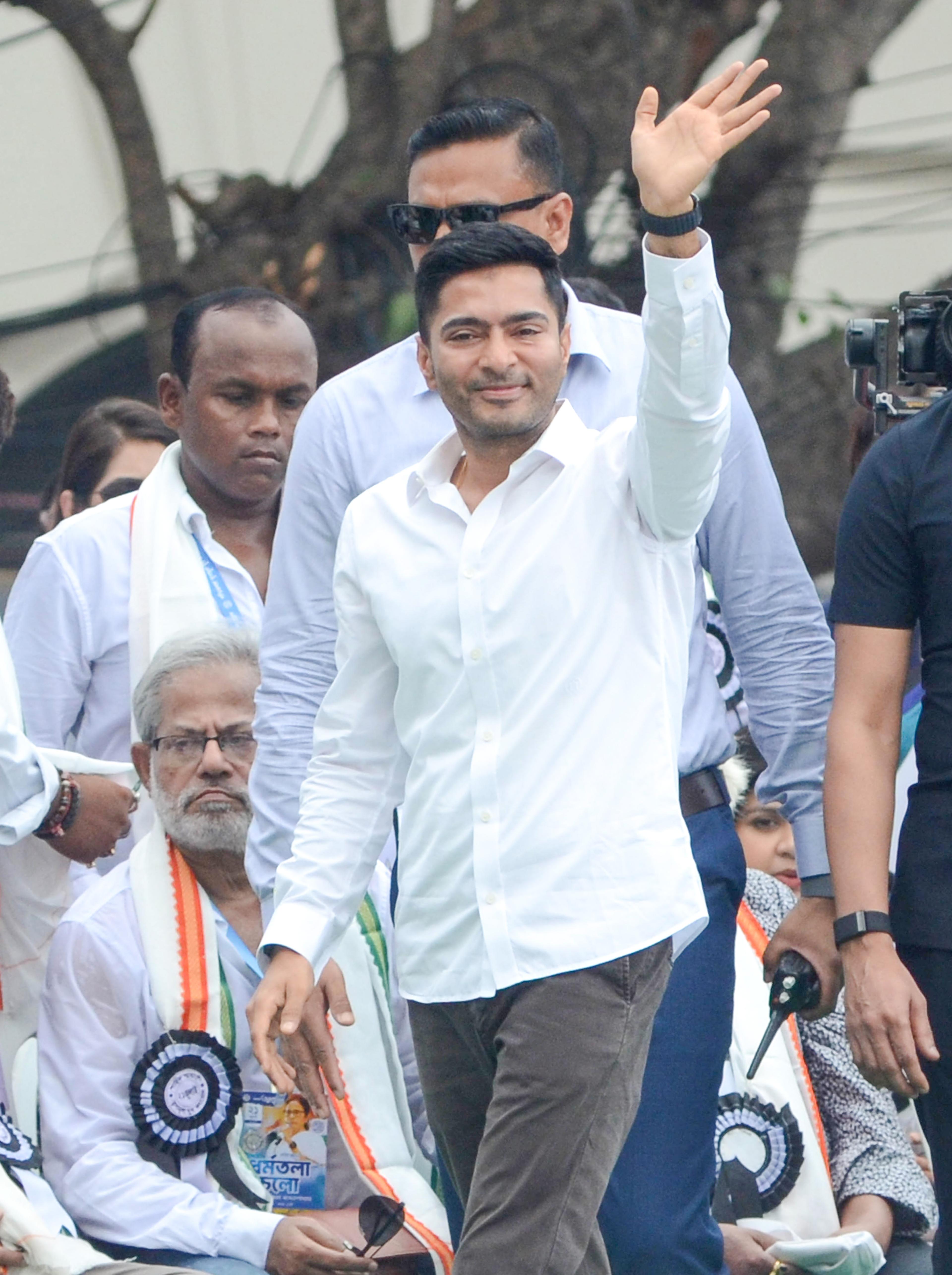 Abhishek Banerjee named leader of Trinamool's Parliamentary team in Lok Sabha; Kalyan Banerjee steps down as Chief Whip