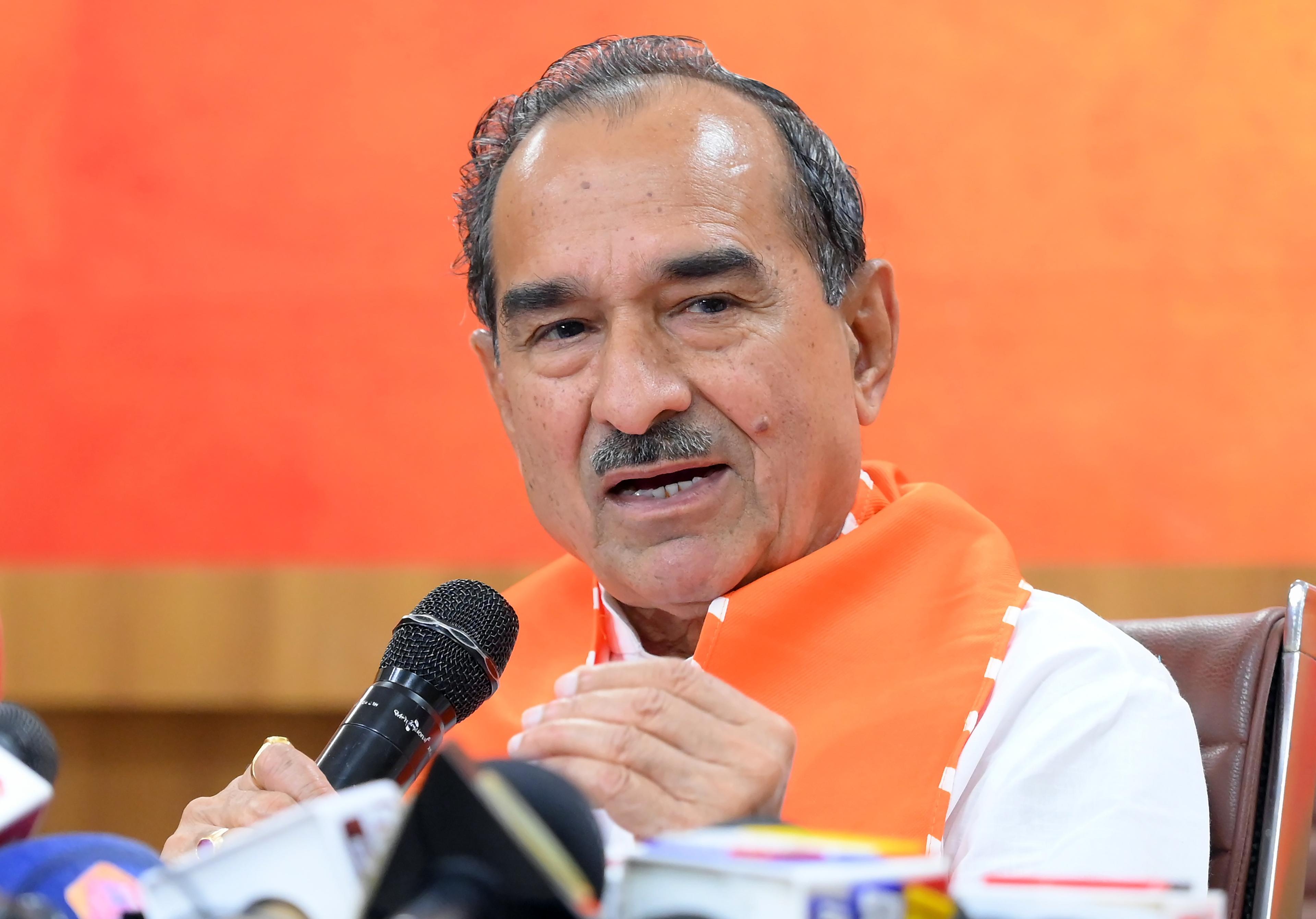 Leaders occupying cooperative sector since ages now fear losing posts: Madan Rathore