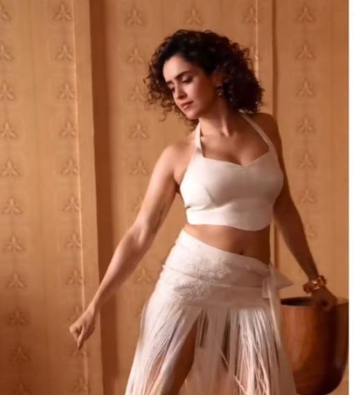 Sanya Malhotra opens up about dancing in heels for the first time to Diljit Dosanjh’s ‘Charmer’