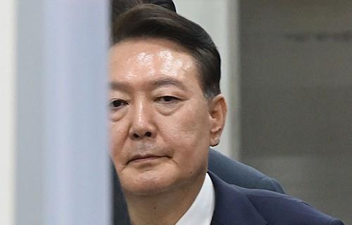 South Korea: Ex-President Yoon fails to appear for questioning by special counsel