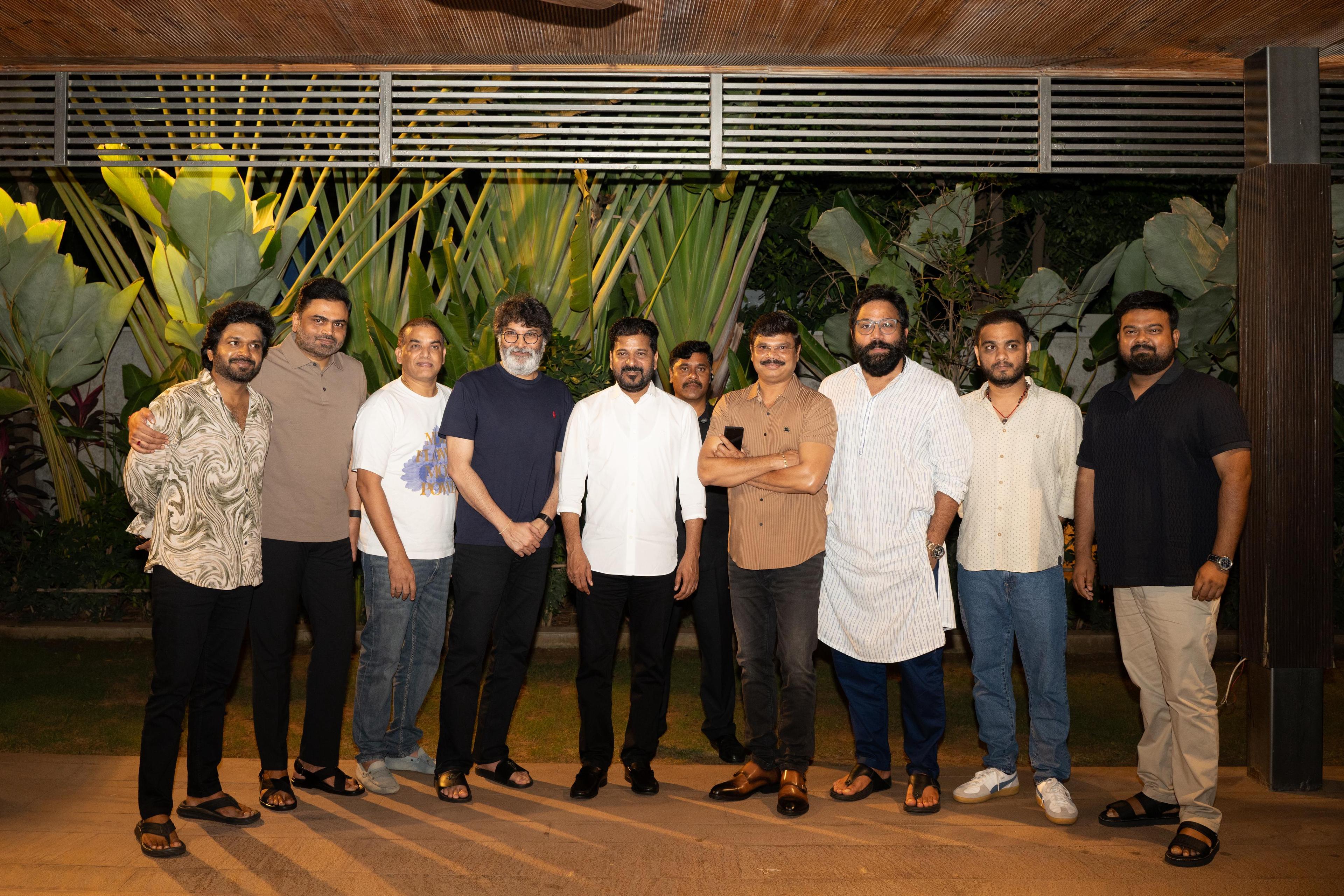 Telangana CM moots monitoring mechanism for Tollywood