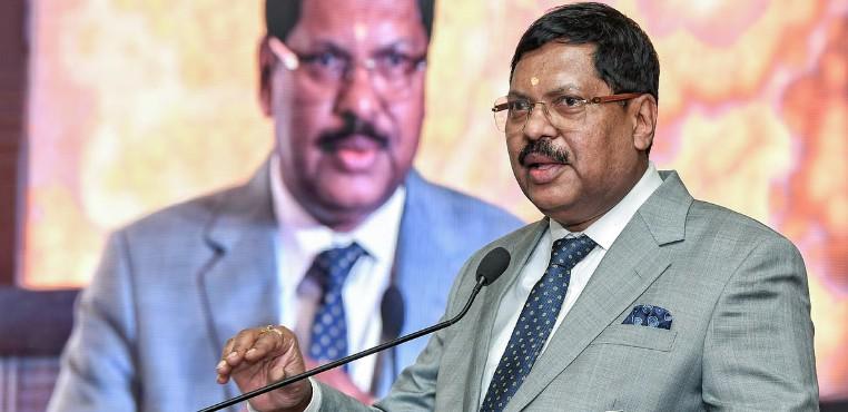 Oppn in Maharashtra urges CJI Gavai for immediate hearing on pending pleas over split in Shiv Sena and NCP