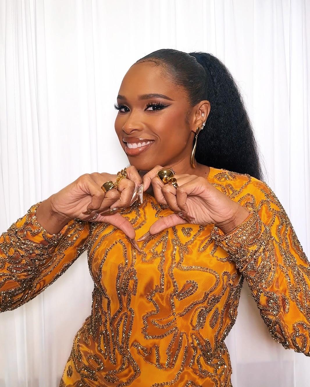 Jennifer Hudson surprising the cast of Broadway musical ‘Smash’