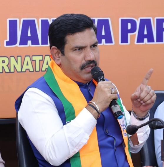 'Nothing but illusion', says K'taka BJP President Vijayendra on Siddaramaiah's CM record