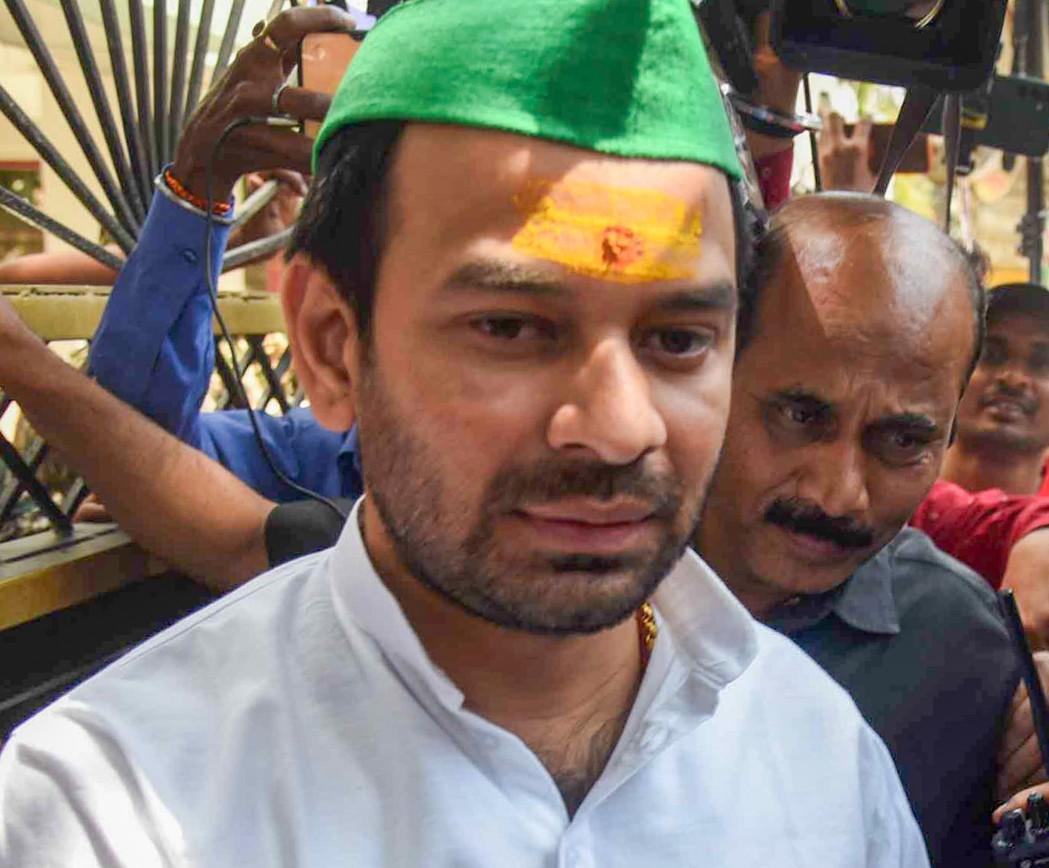 Bihar: Tej Pratap Yadav visits Anushka Yadav’s house