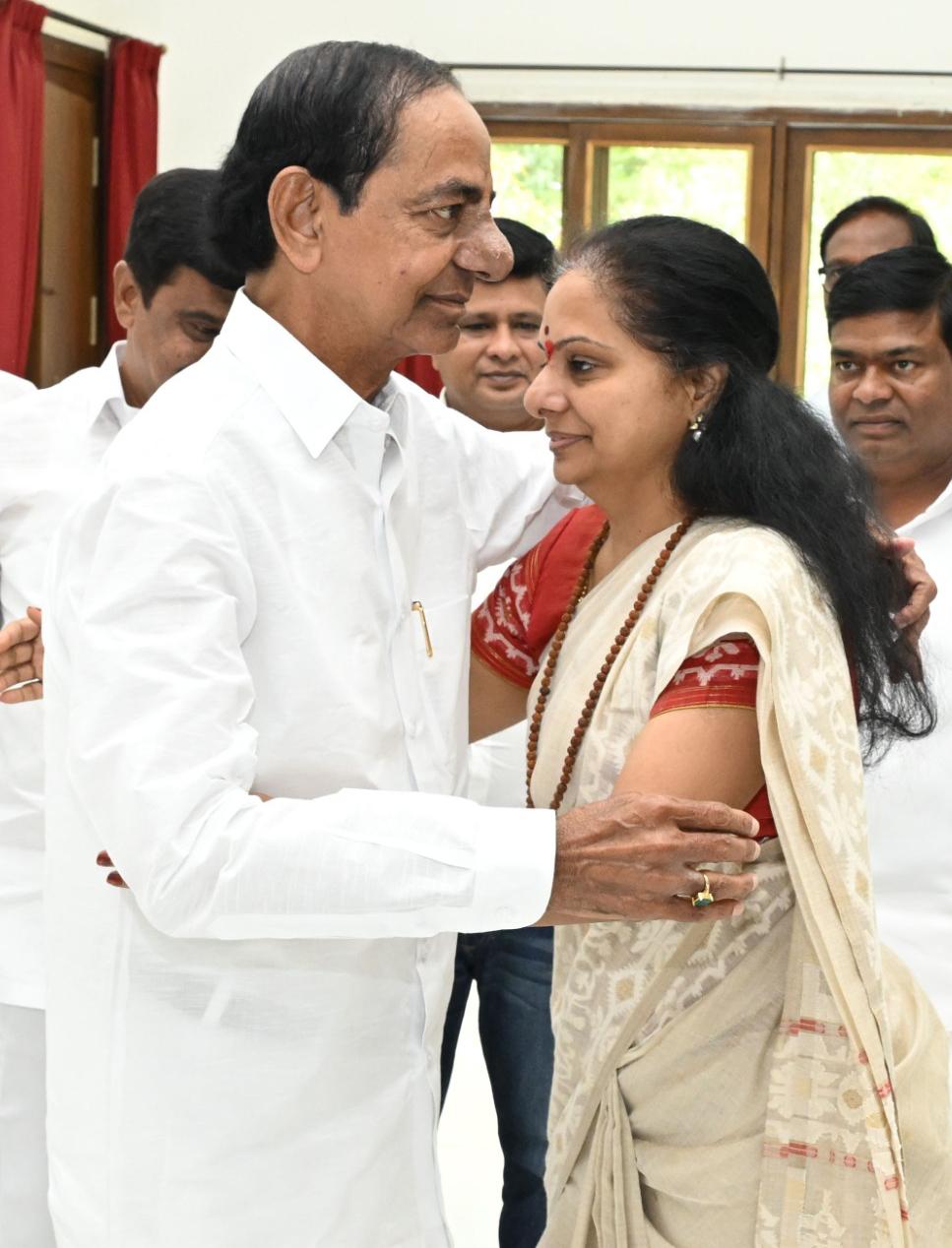 Kavitha meets KCR ahead of P.C. Ghose panel grilling; first meeting between duo after ‘devils around him’ quip
