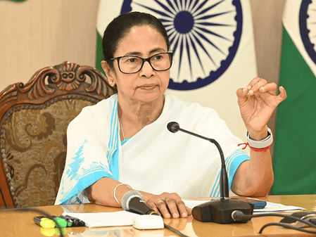 Bengal govt partially complies with EC order; suspends four officials sans FIR