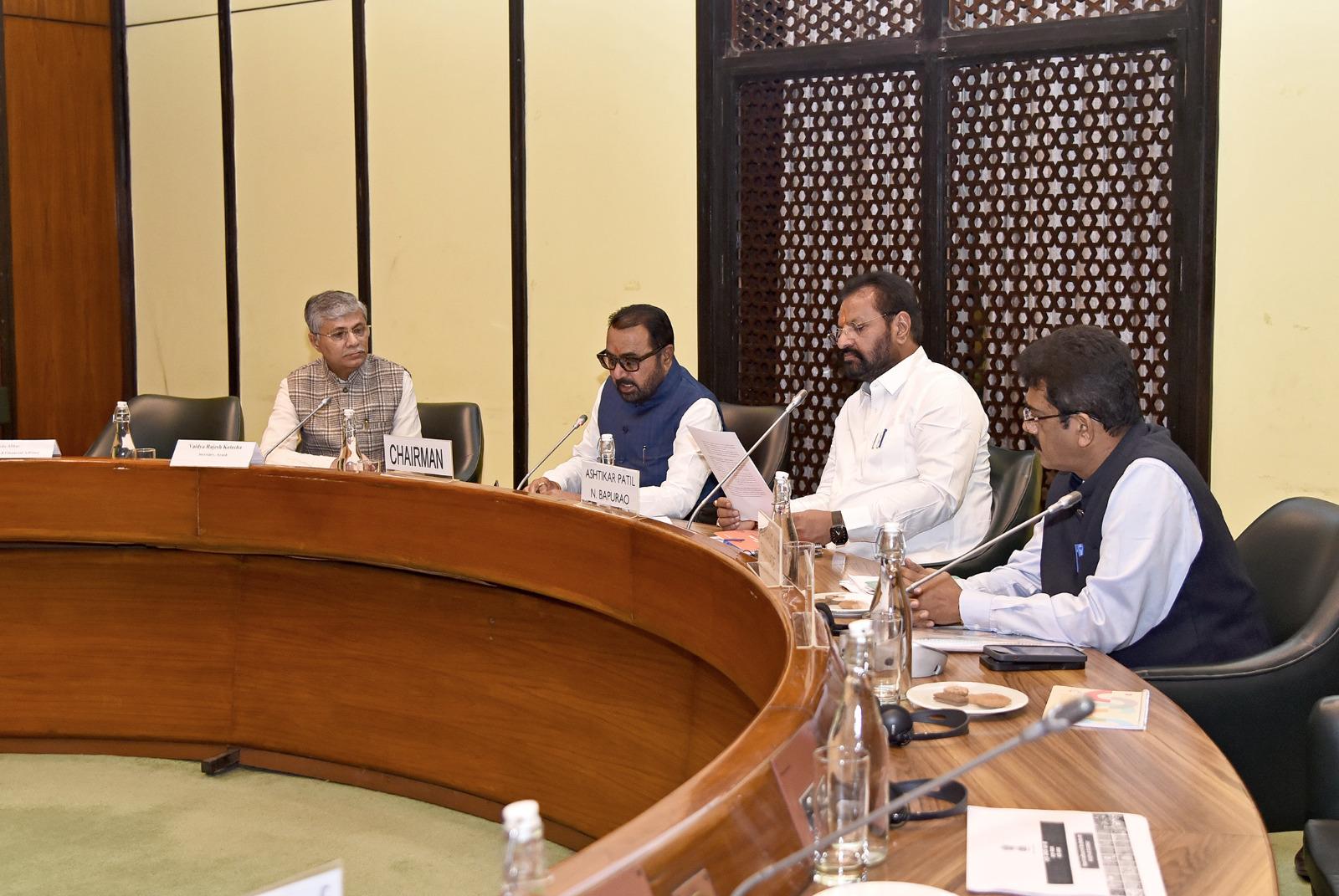 Medicinal plant cultivation can empower farmers, boost quality medicines: Prataprao Jadhav